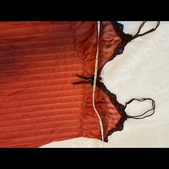 La Vie en Rose Lingerie worn once. Comes with matching thong - Picture 3 of 5